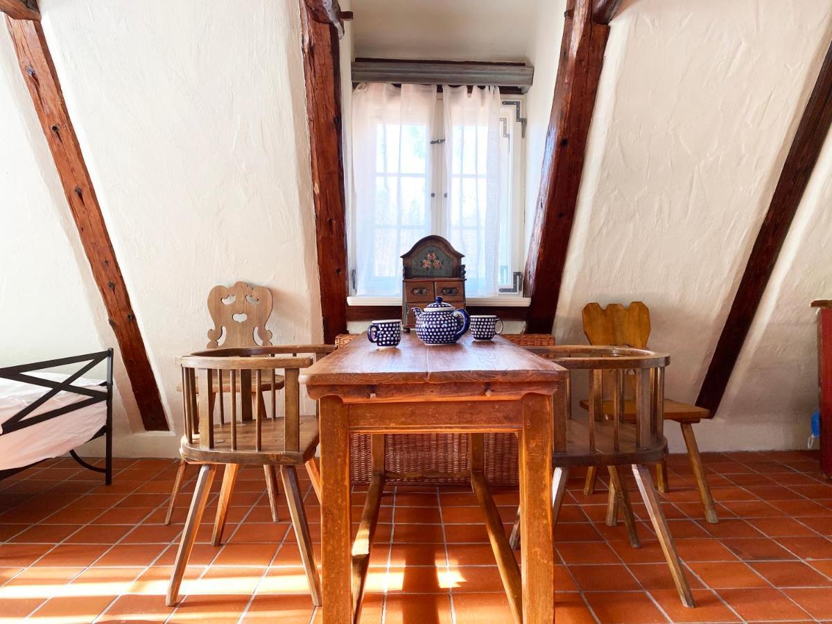 Apartamento Dom Tkacza Pieszyce Exterior foto